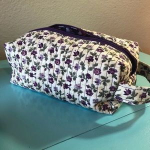 Quilted makeup bag